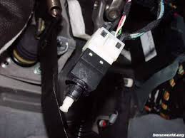 See B2526 repair manual