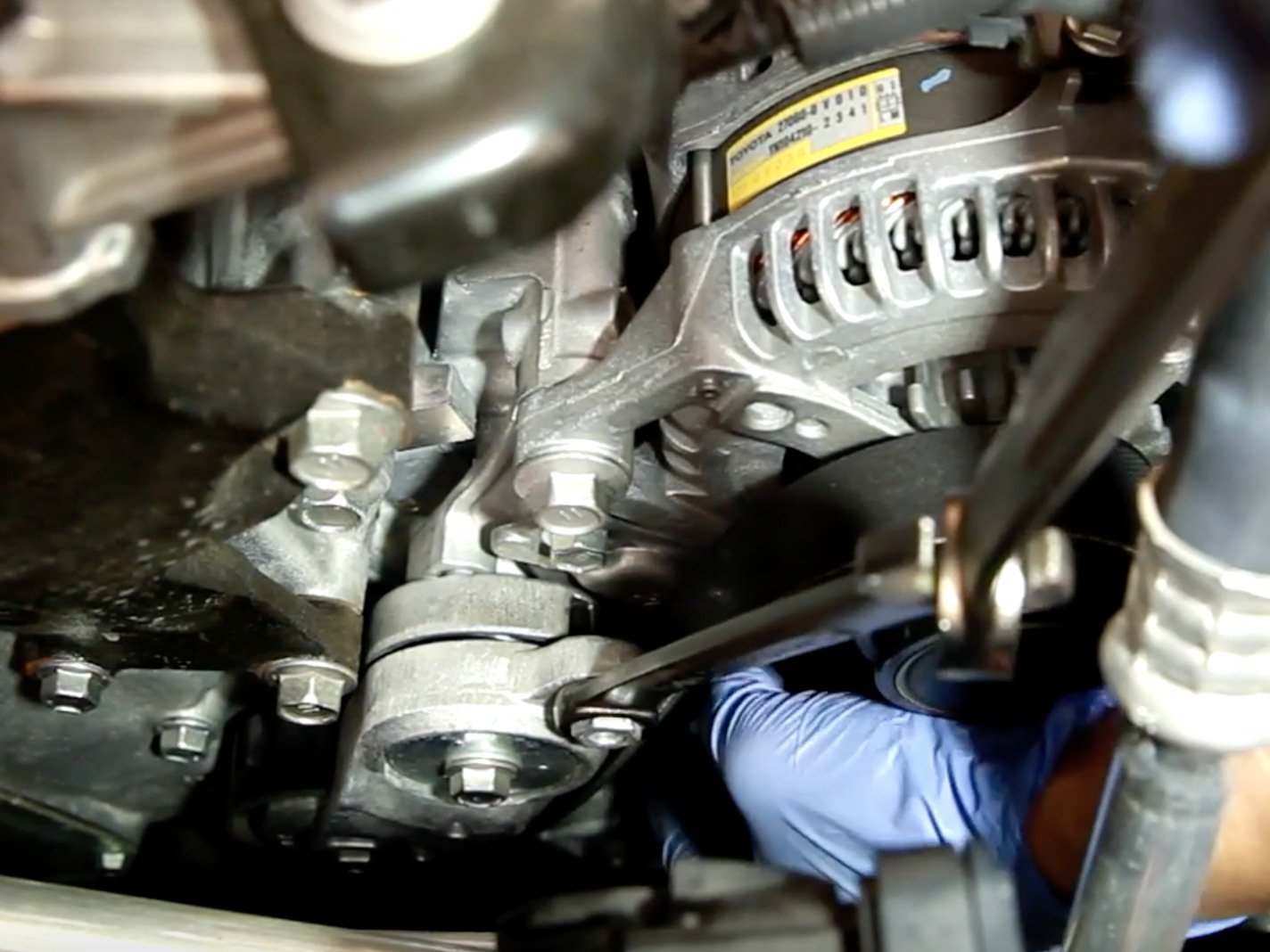 See B2526 repair manual